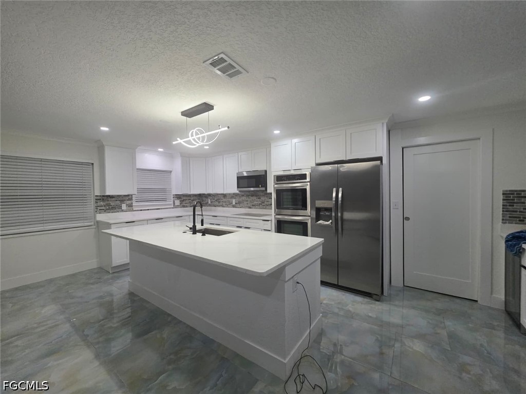 2 Bed SingleFamilyResidence for Sale in East Shore Acres, FL — photo 10