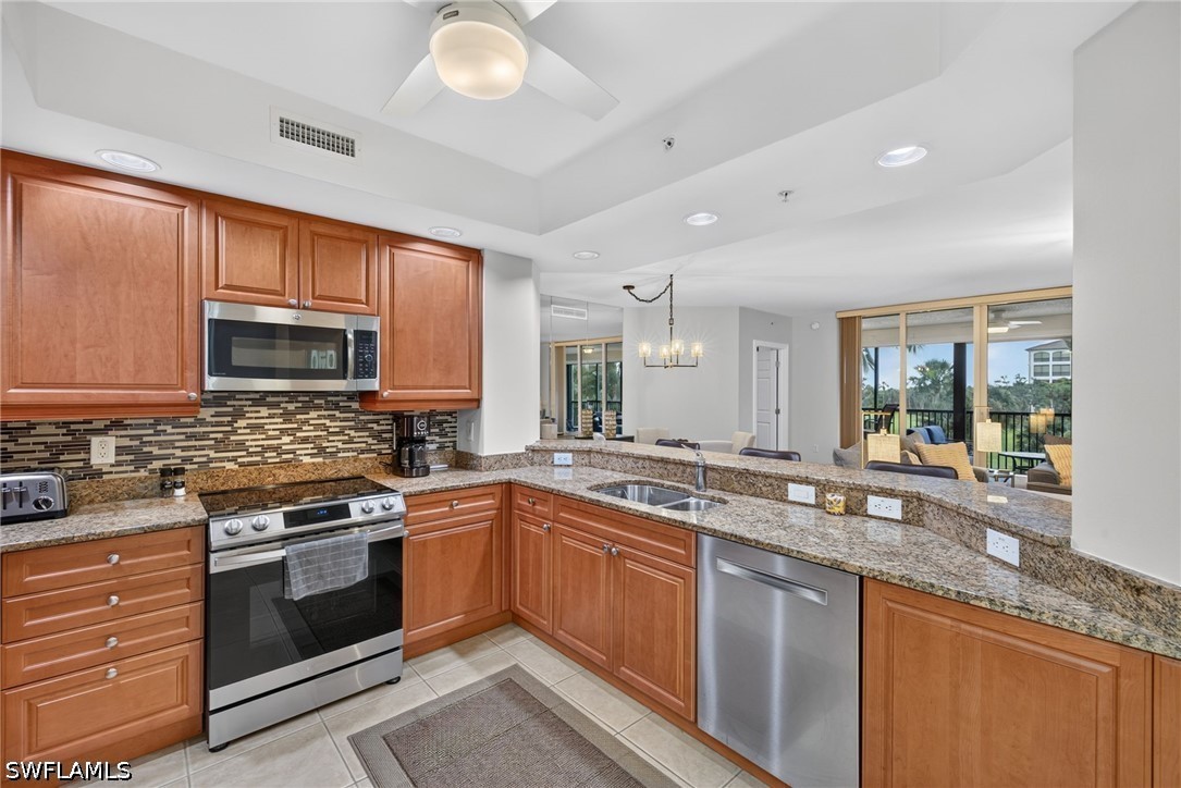 3 Bed Condominium for Sale in Estero, photo 10