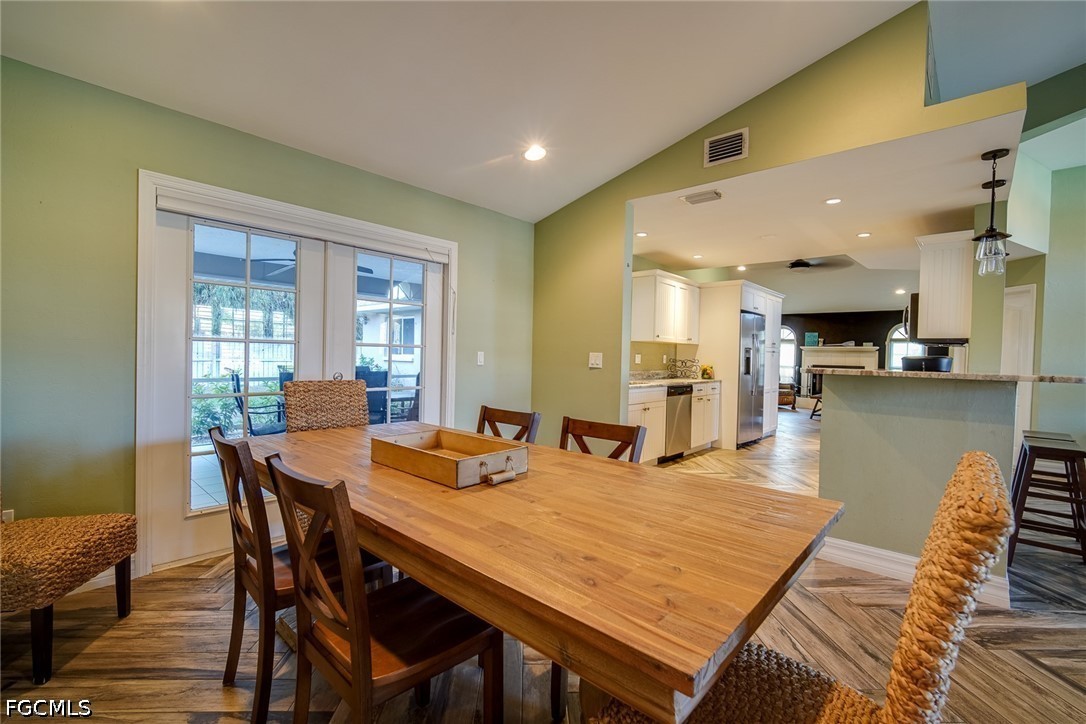 3 Bed SingleFamilyResidence for Sale in Banyan Cove, FL — photo 10
