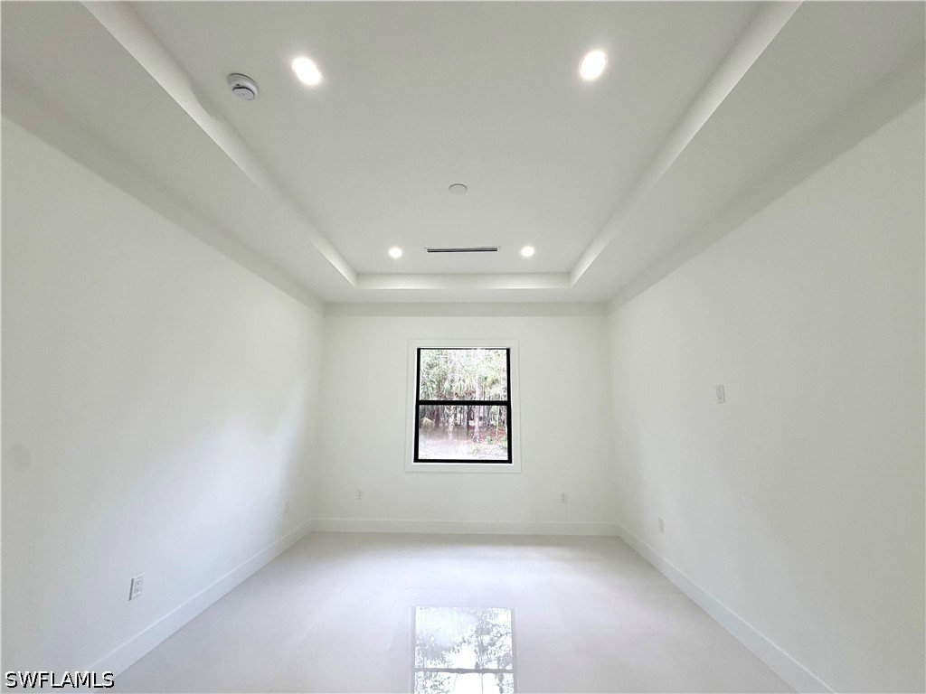 4 Bed SingleFamilyResidence for Sale in Naples, FL, $629,900 — photo 10