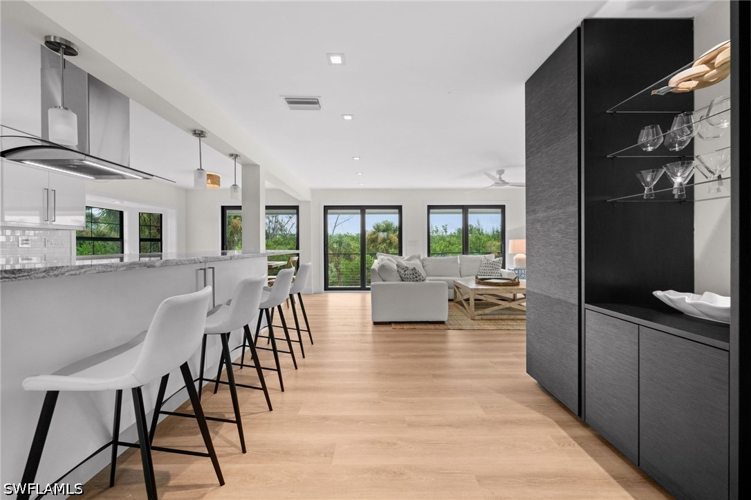 4 Bed SingleFamilyResidence for Sale in Sanibel, photo 10
