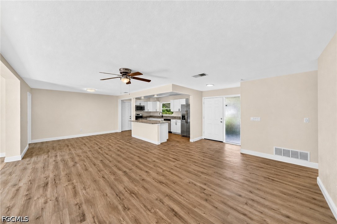 3 Bed Pool Home for Sale in Cape Coral, photo 10