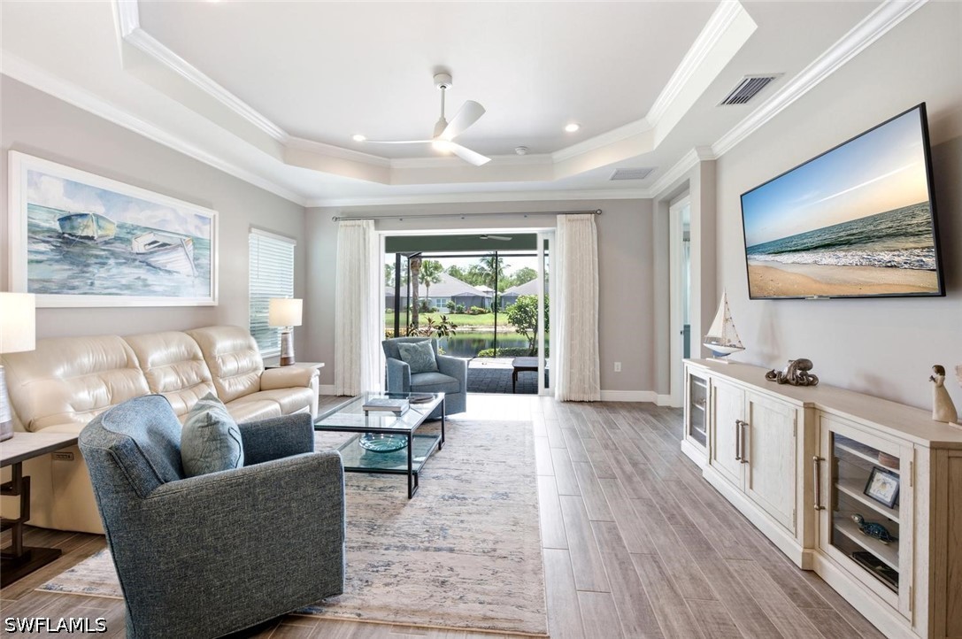 3 Bed Waterfront Home for Sale in Naples, photo 10