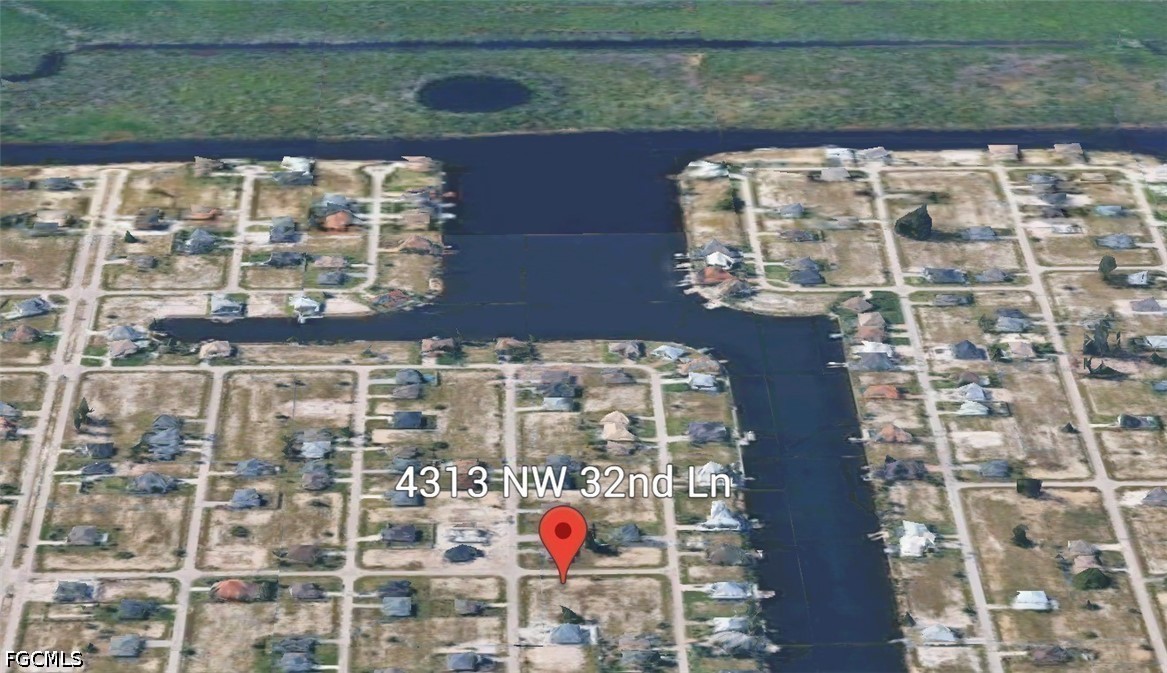 Residential for Sale in Cape Coral, photo 10