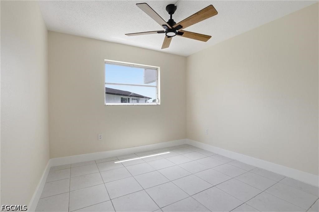 2 Bed Condominium for Sale in Windsor West, photo 10