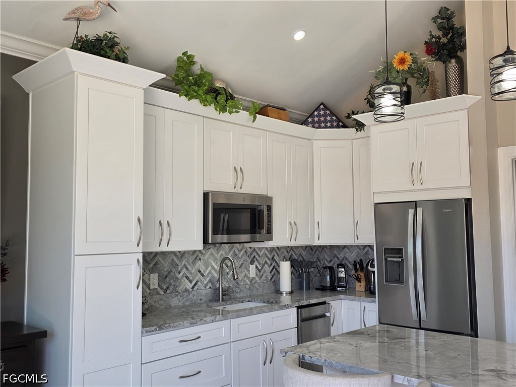 Waterfront Home for Sale in Labelle, photo 10