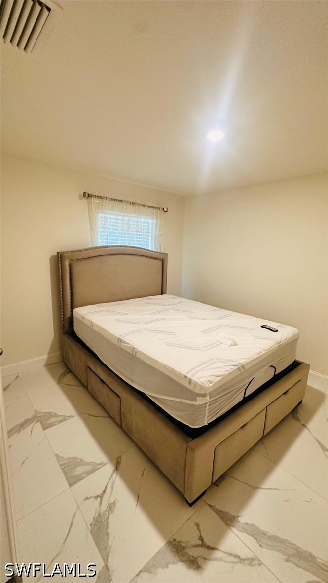 3 Bed SingleFamilyResidence for Sale in Lehigh Acres, photo 10