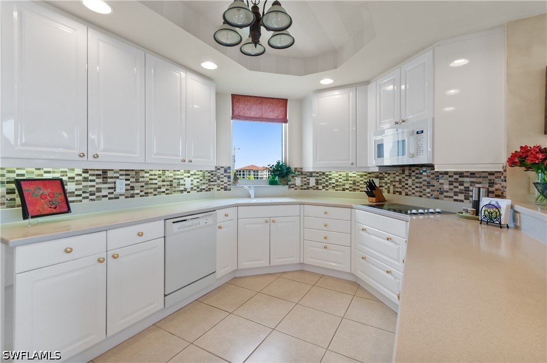 3 Bed Condominium for Sale in Sorrento, photo 10