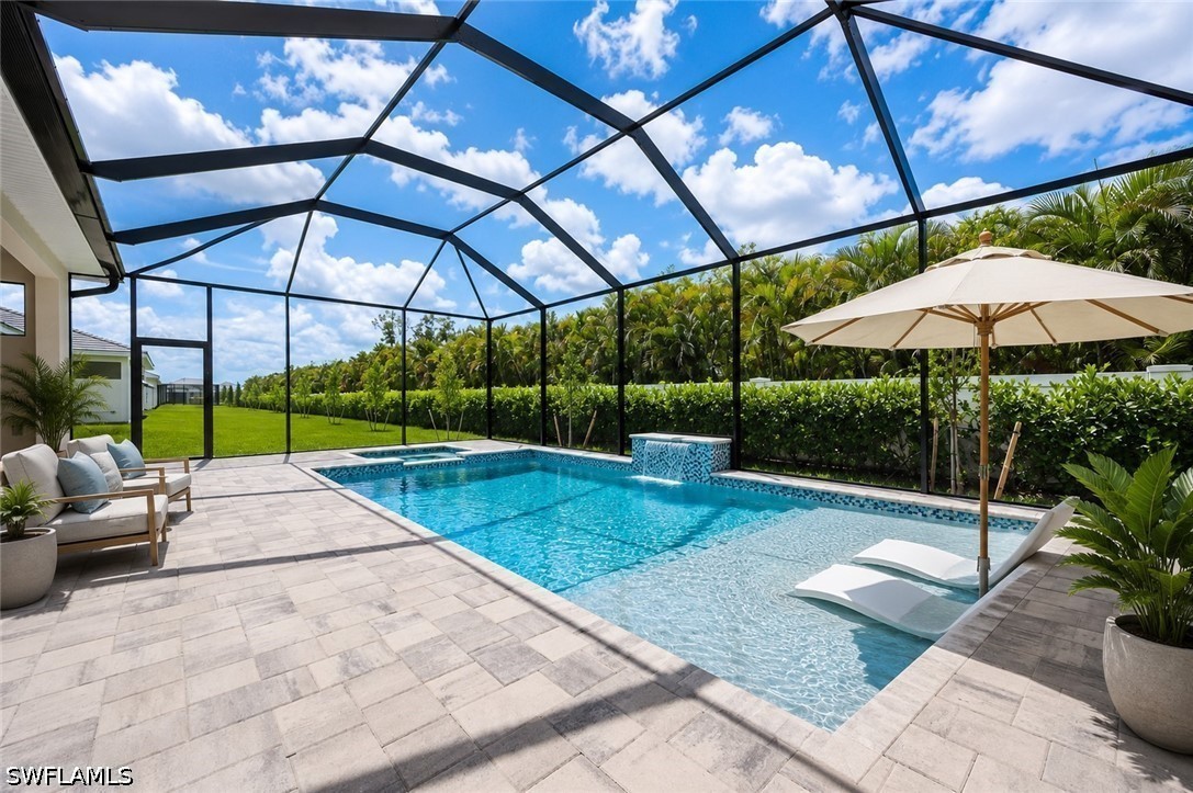 3 Bed Pool Home for Sale in Seven Shores, photo 10