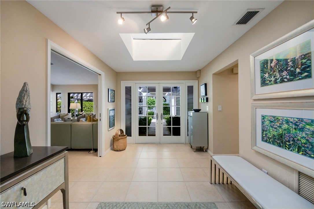 3 Bed Pool Home for Sale in Naples, photo 10
