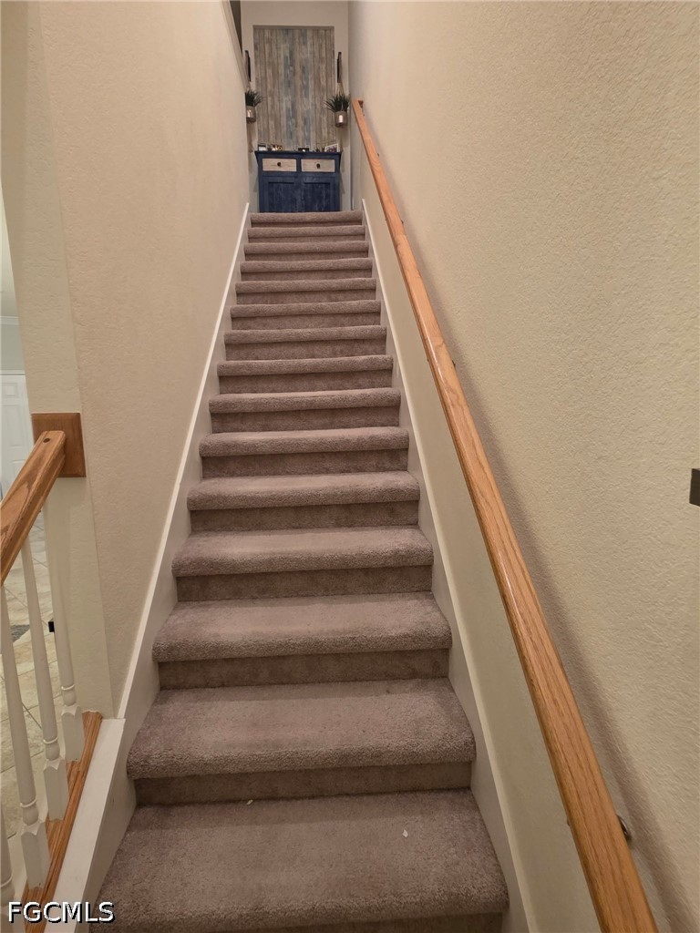 3 Bed Townhouse for Sale in Naples, photo 10