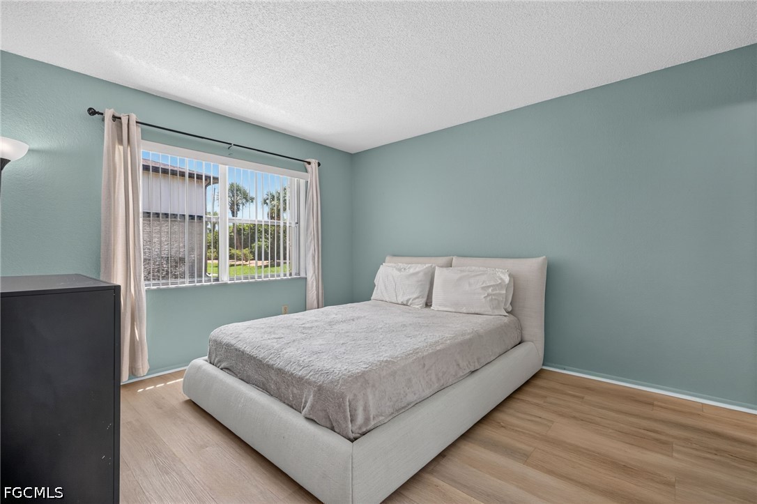 2 Bed Condominium for Sale in Deep Creek, photo 10