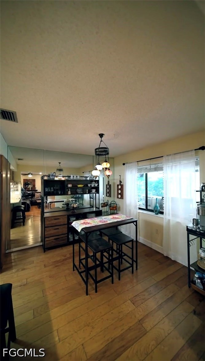 3 Bed Pool Home for Sale in Sarasota, photo 10