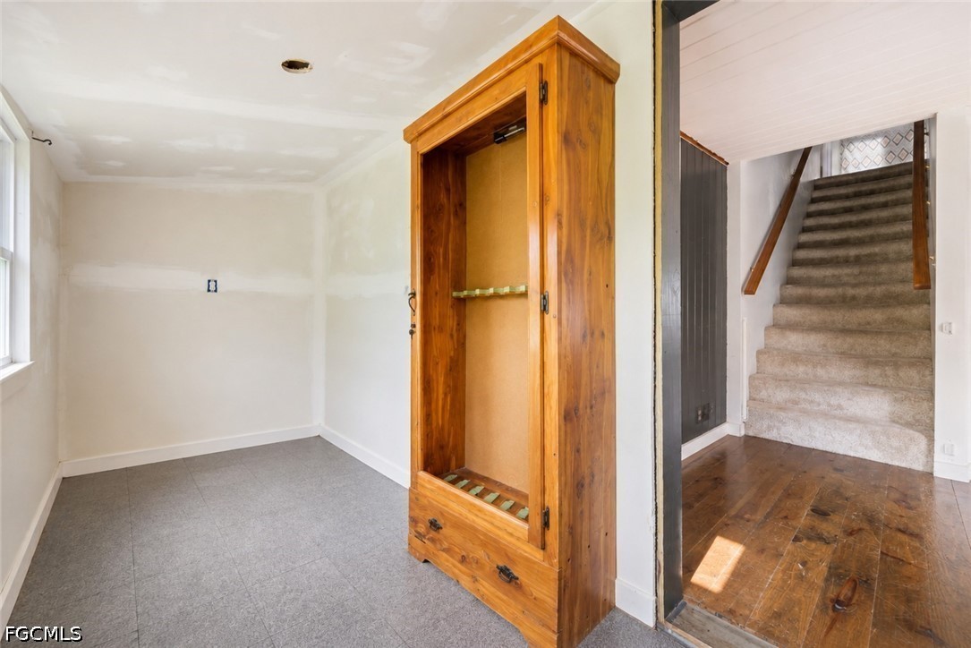2 Bed SingleFamilyResidence for Sale in Labelle, photo 10