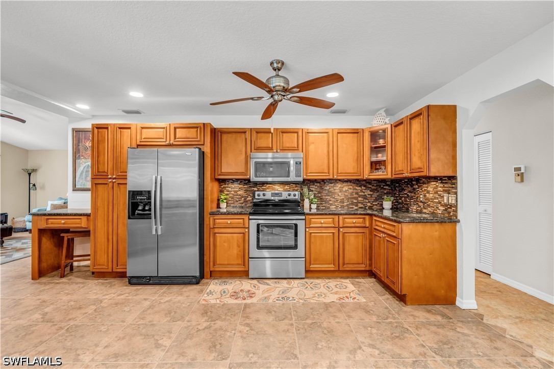 3 Bed Pool Home for Sale in Port Charlotte, photo 10