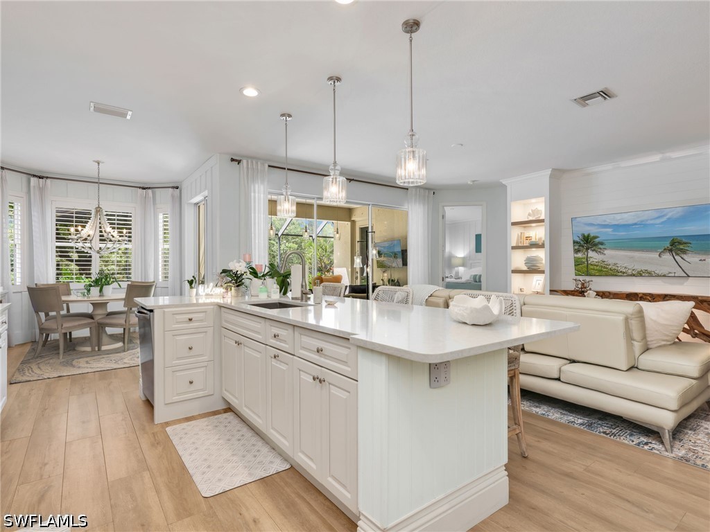 3 Bed Pool Home for Sale in Bella Terra, photo 10