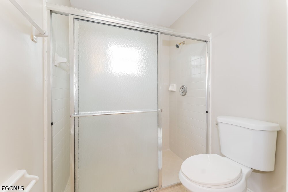 3 Bed SingleFamilyResidence for Sale in West Palm Beach, photo 10