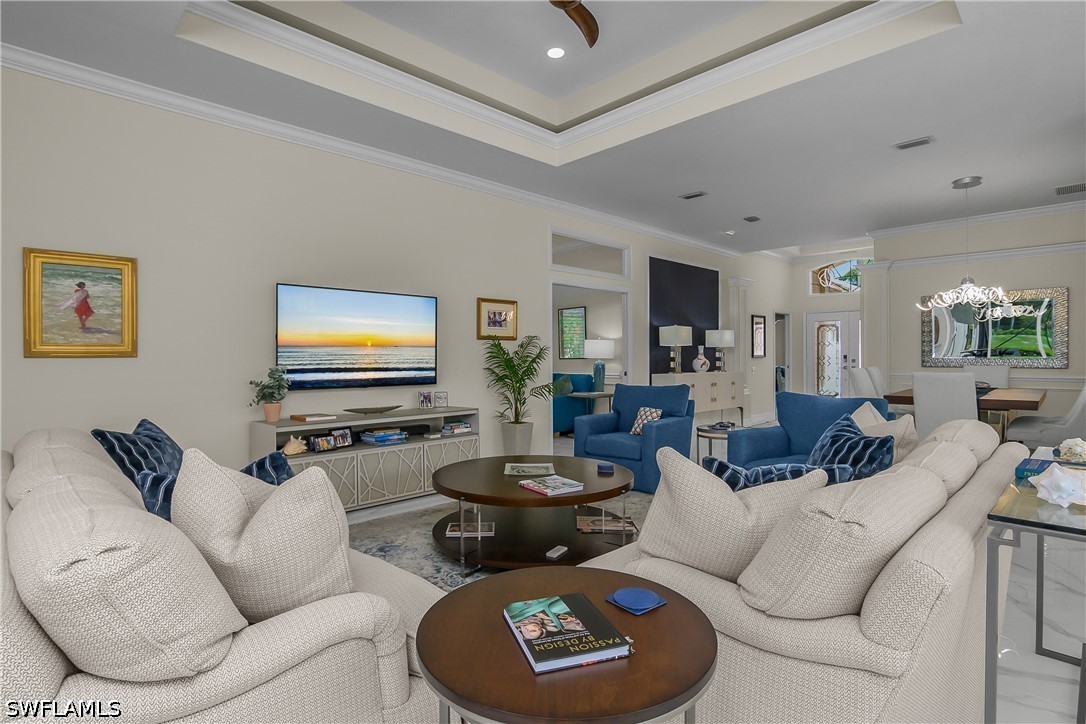 3 Bed Pool Home for Sale in The Links, photo 10