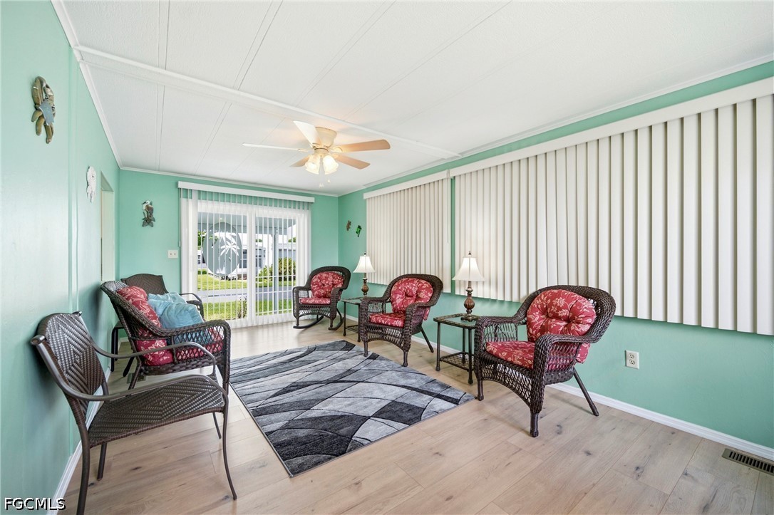 2 Bed ManufacturedHome for Sale in Fort Myers, photo 10