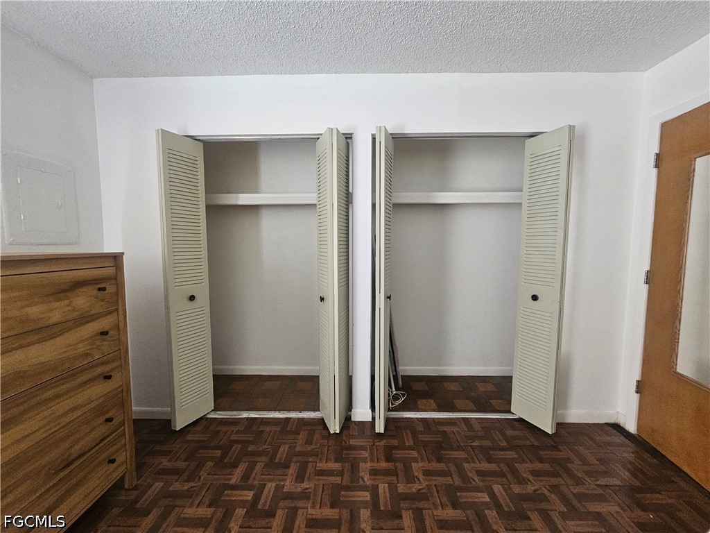 1 Bed Duplex for Sale in Pinewood Condominium, photo 10