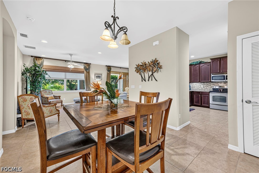 3 Bed SingleFamilyResidence for Sale in Verdmont, photo 10