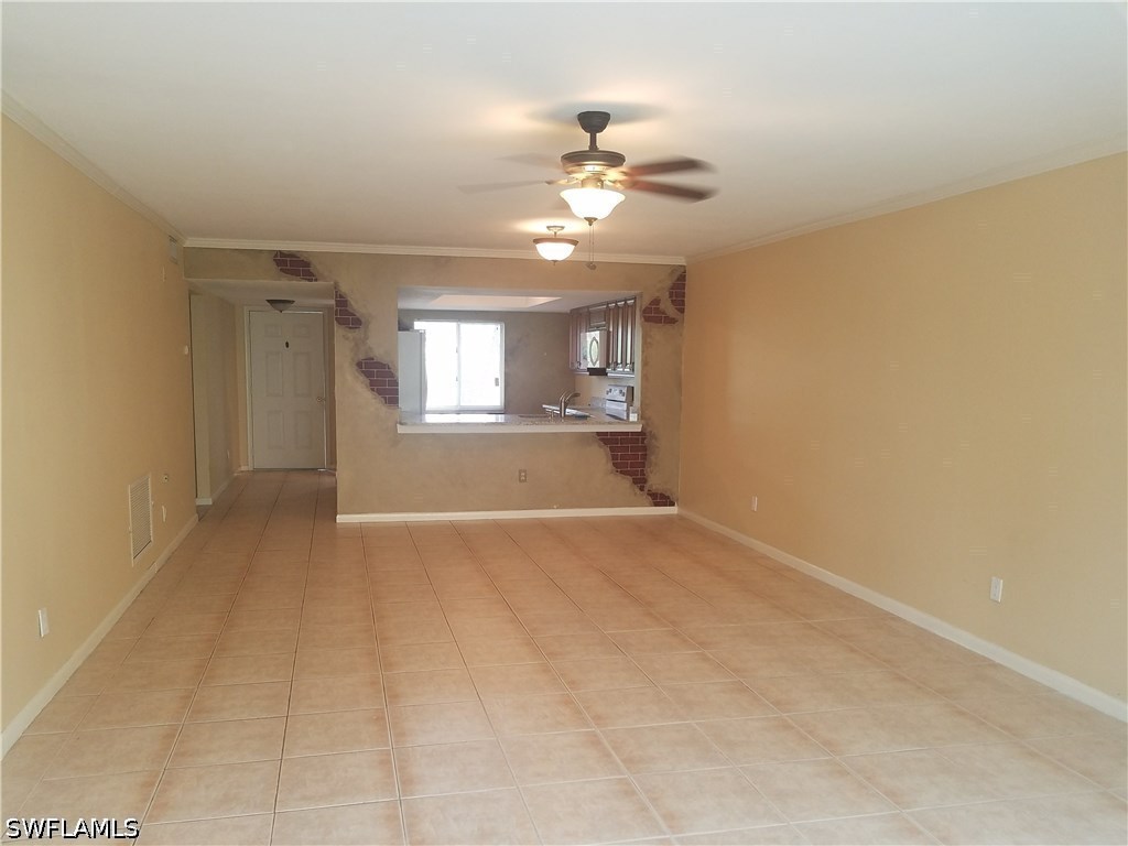 2 Bed Condominium for Sale in Brook Pines, photo 10