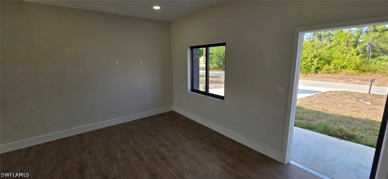 3 Bed SingleFamilyResidence for Sale in Lehigh Acres, photo 10