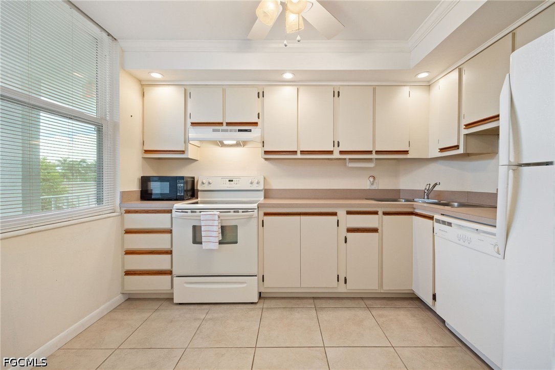 2 Bed Condominium for Sale in Fort Myers, photo 10