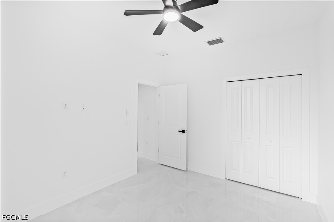 3 Bed SingleFamilyResidence for Sale in Lehigh Acres, photo 10