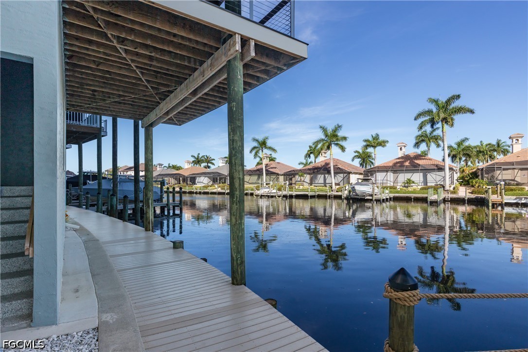 4 Bed Waterfront Home for Sale in Cape Coral, photo 10