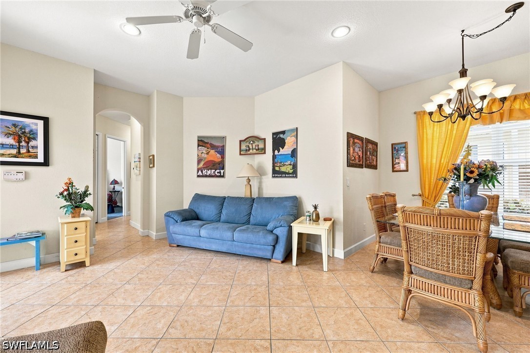 4 Bed Pool Home for Sale in Carlton Lakes, photo 10