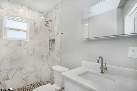 2 Bed SingleFamilyResidence for Sale in Bayshore Gardens, photo 10