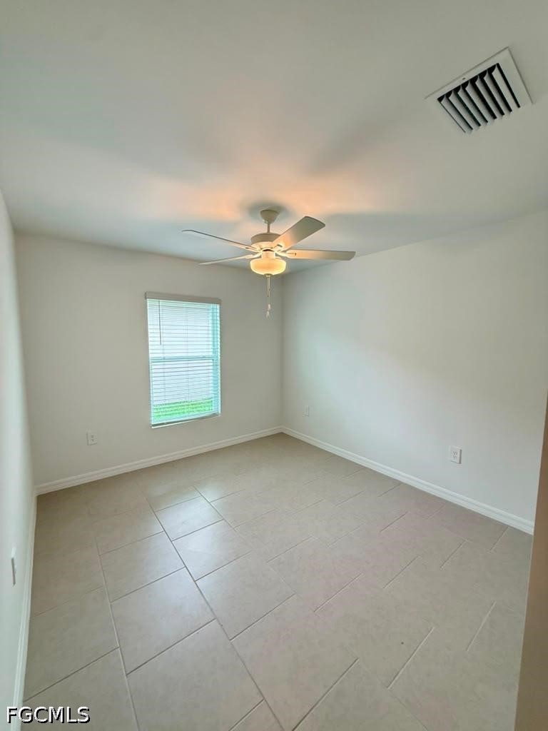 4 Bed SingleFamilyResidence for Sale in Crane Landing, photo 10