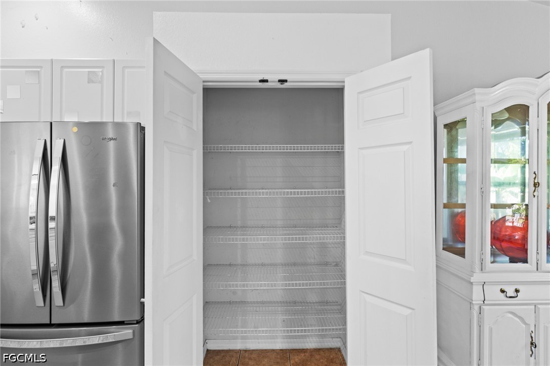 3 Bed SingleFamilyResidence for Sale in Cape Coral, photo 10