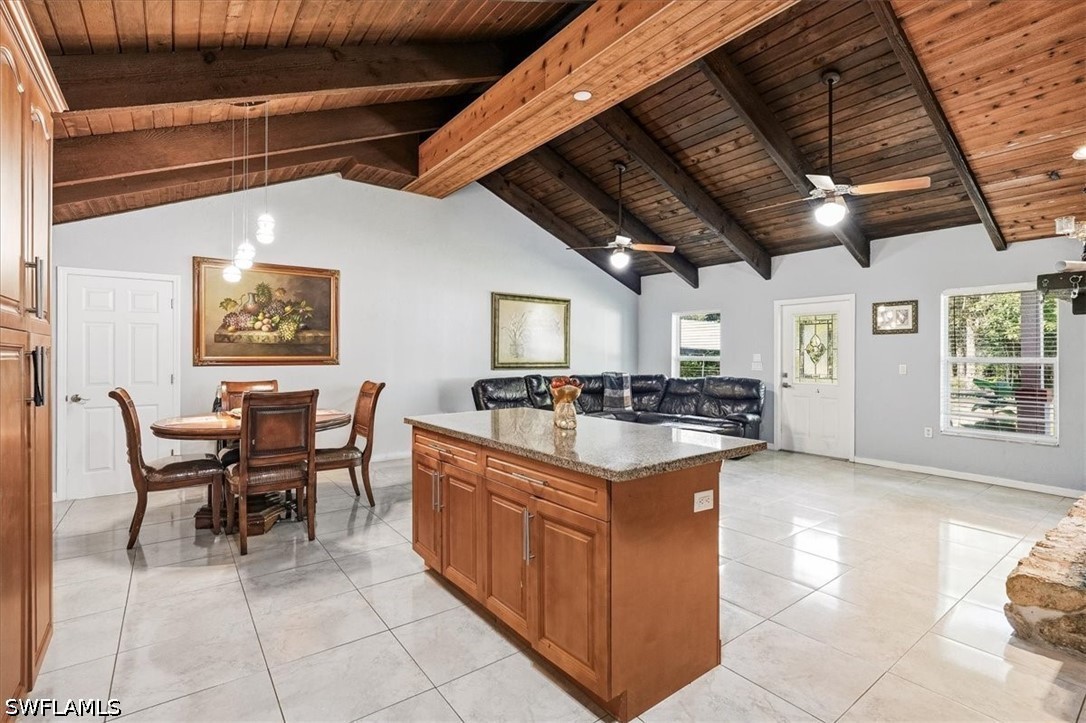 3 Bed SingleFamilyResidence for Sale in Naples, photo 10