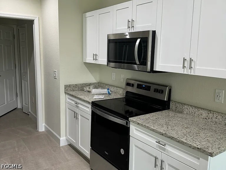 3 Bed Waterfront Home for Sale in Cape Coral, photo 10