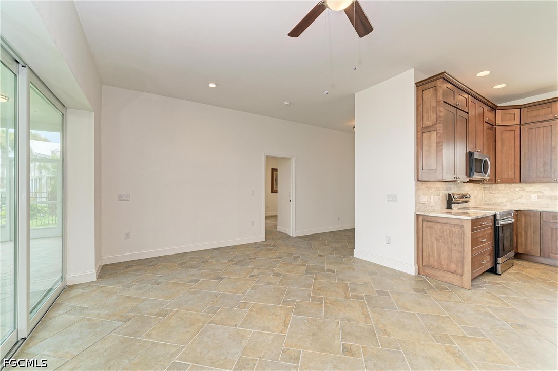 3 Bed Waterfront Home for Sale in Englewood, photo 10