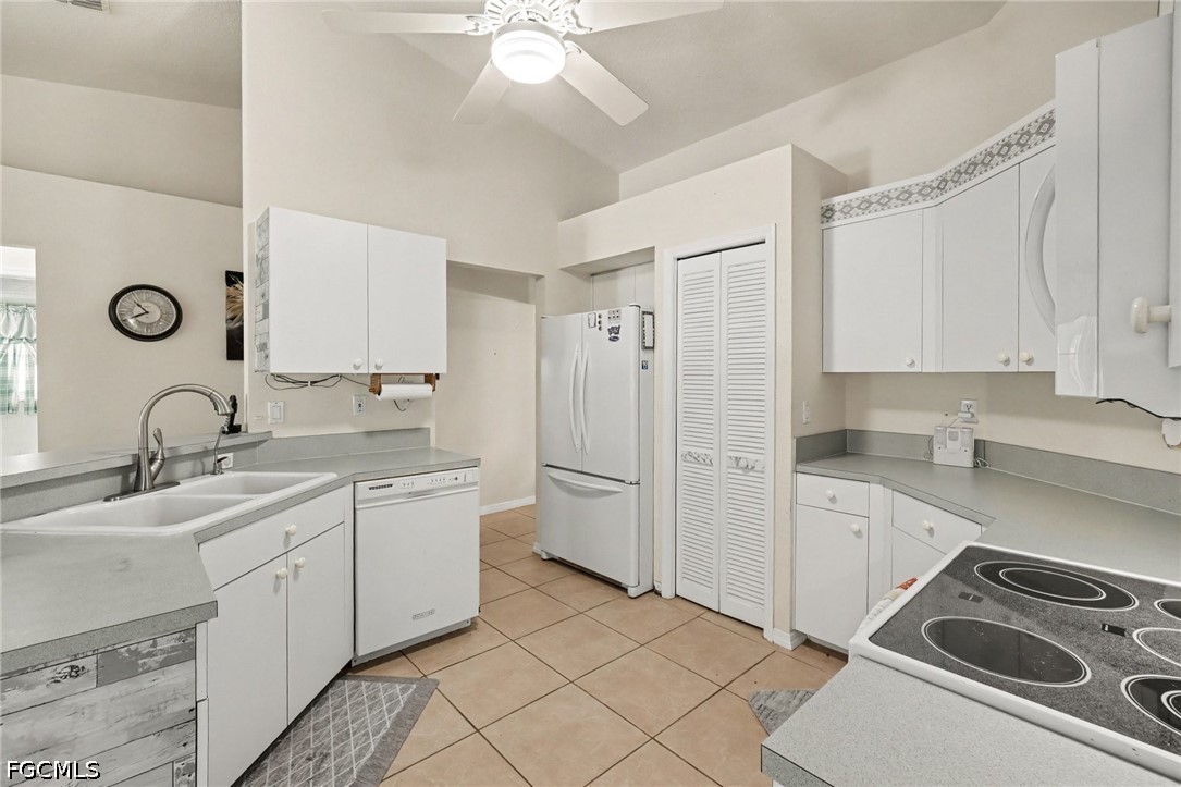 3 Bed Pool Home for Sale in Cape Coral, photo 10