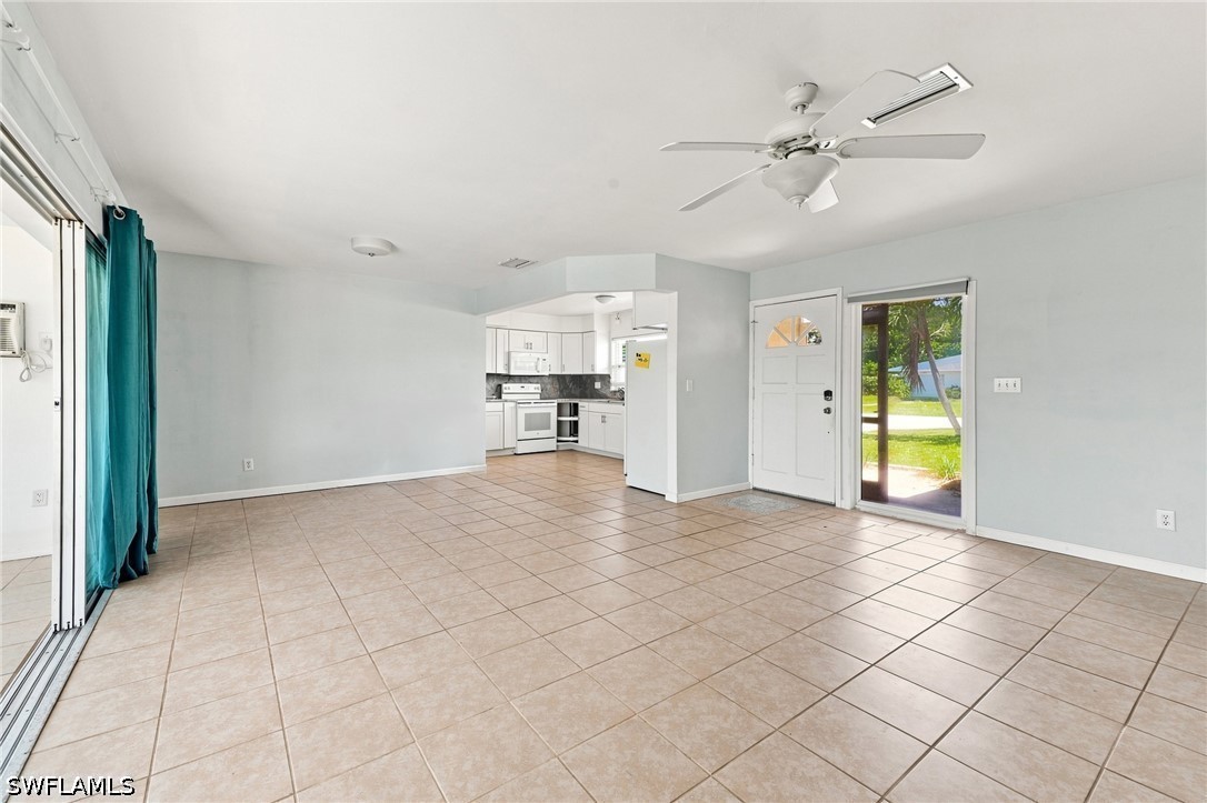 2 Bed Pool Home for Sale in Cape Coral, photo 10