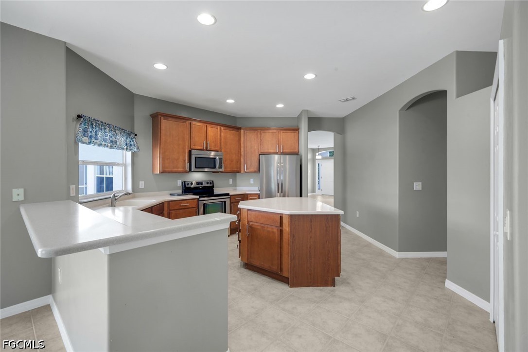 3 Bed Pool Home for Sale in Hawk'S Preserve, photo 10