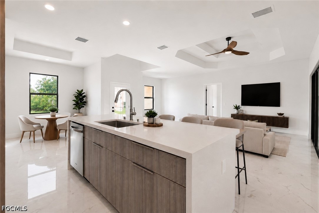 3 Bed SingleFamilyResidence for Sale in Lehigh Acres, photo 10