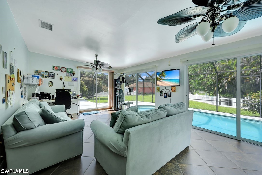 3 Bed Pool Home for Sale in Naples, photo 10