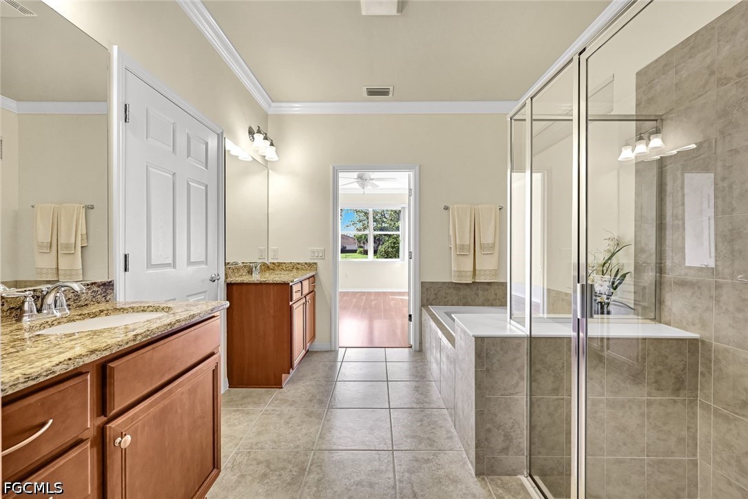 3 Bed Waterfront Home for Sale in Bonita Springs, photo 10