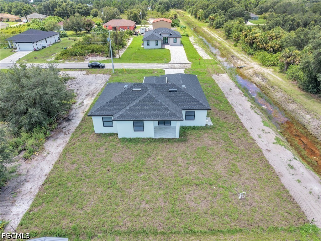 4 Bed SingleFamilyResidence for Sale in Lehigh Acres, photo 10