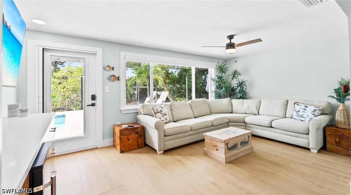 2 Bed Pool Home for Sale in Gulf Shores, photo 10