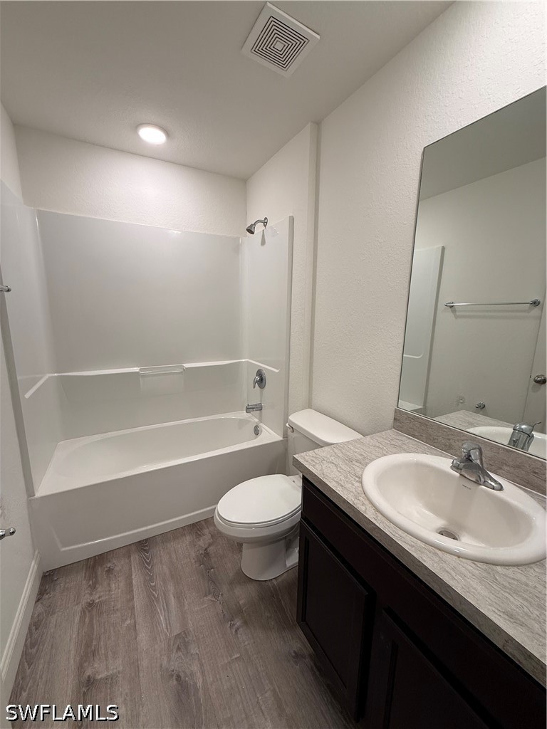 3 Bed SingleFamilyResidence for Sale in North Port, photo 10