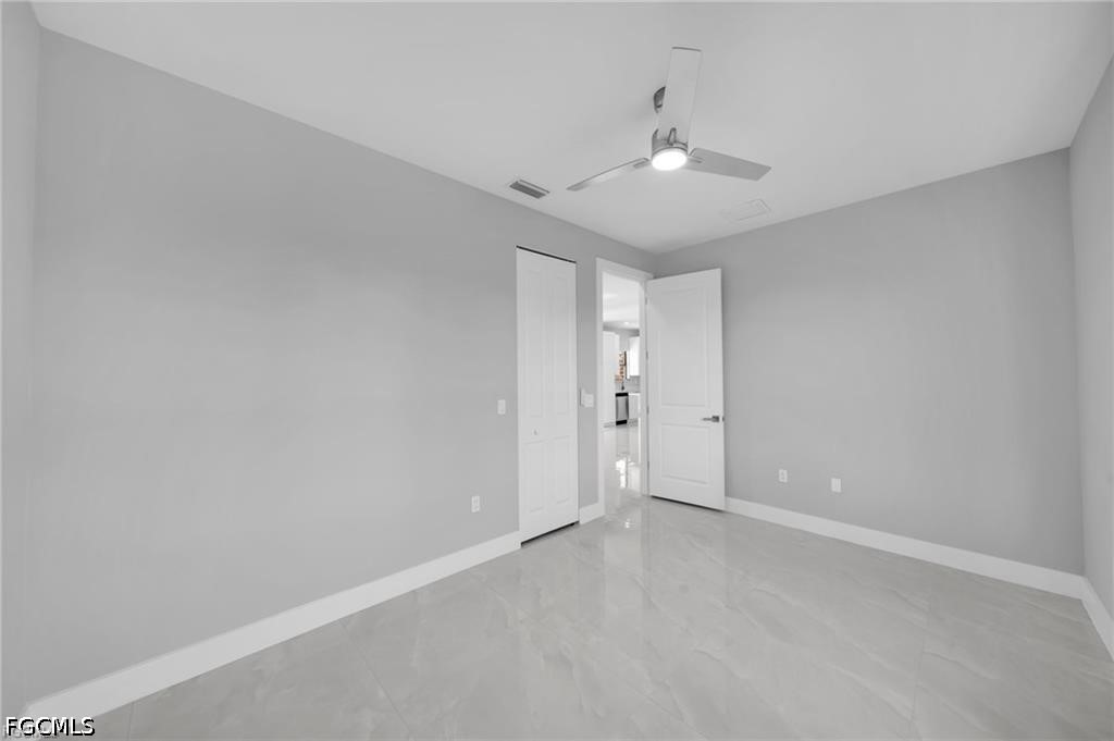 3 Bed SingleFamilyResidence for Sale in Lehigh Acres, photo 10