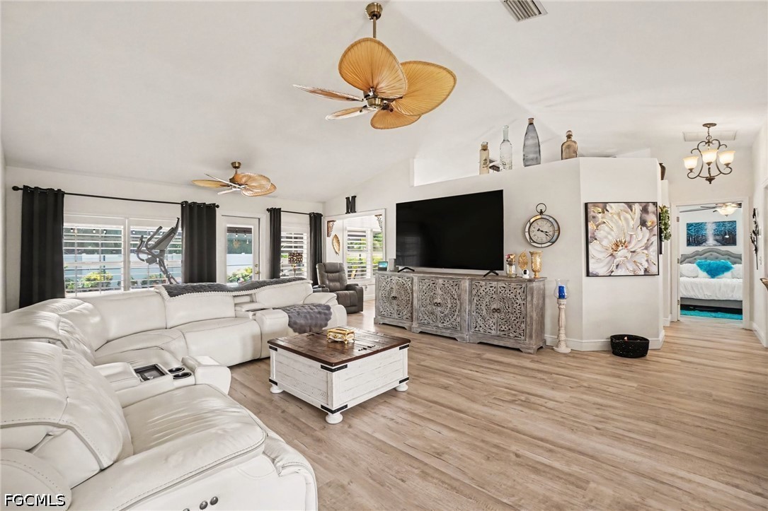 3 Bed Pool Home for Sale in Cape Coral, photo 10