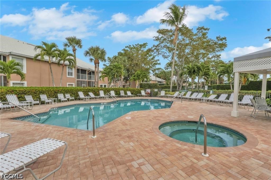 2 Bed Condominium for Sale in Bermuda Isles, photo 10