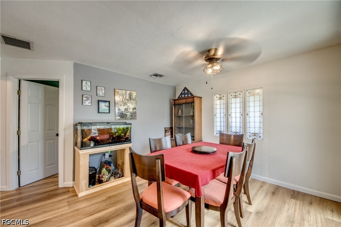 4 Bed SingleFamilyResidence for Sale in North Fort Myers, photo 10